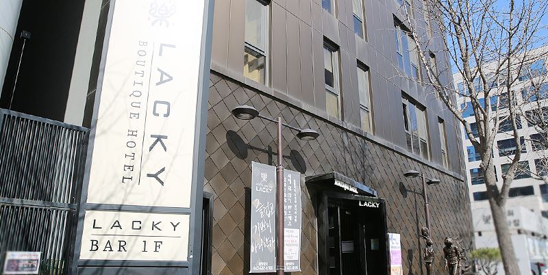 Hotel Lacky