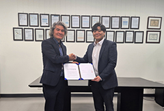 IBS, 외막형 바이러스 예방 및 치료용 약학 조성물·사포닌 유도체 특허 기술이전